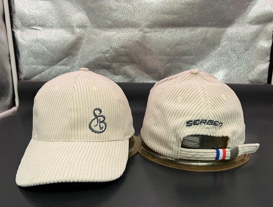 casquettes SERBEN en beige